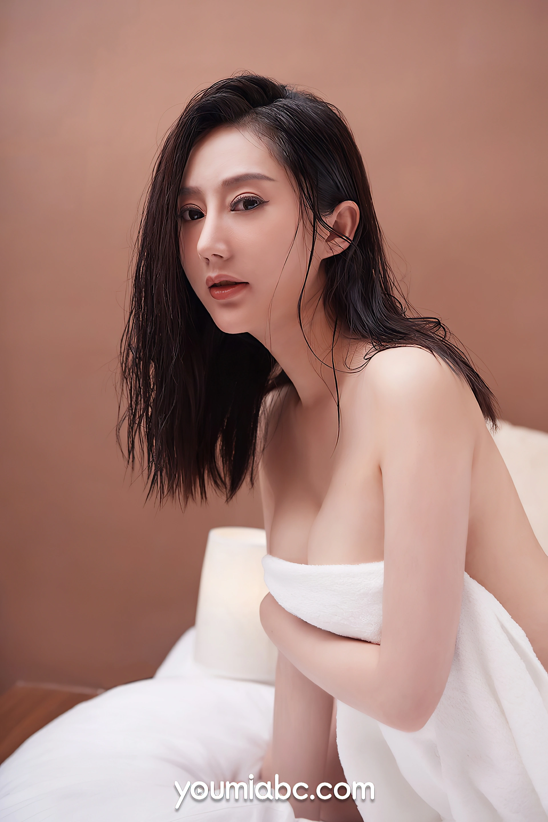 YouMi尤蜜 - 2021.11.04 浴后春光 苏小曼 1